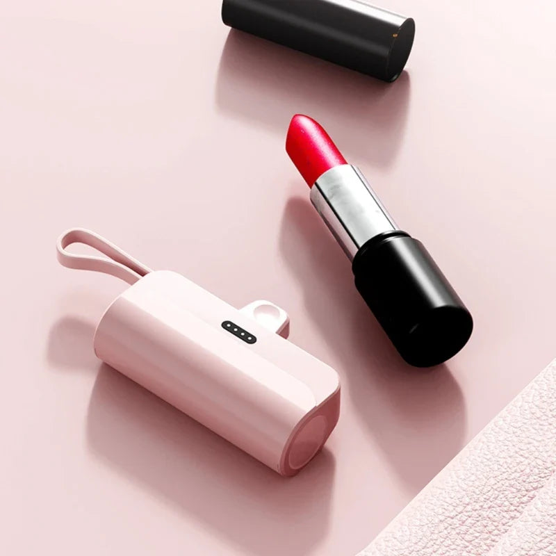 HEMA powerbank met vrolijke print