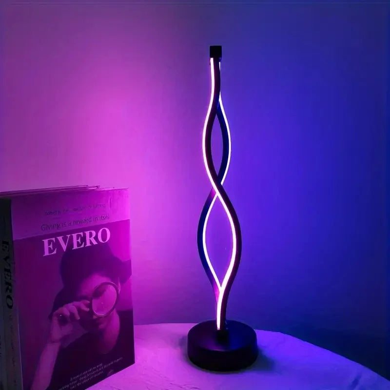 Lamp nachtkastje met houten voet – Natuurlijke charme
