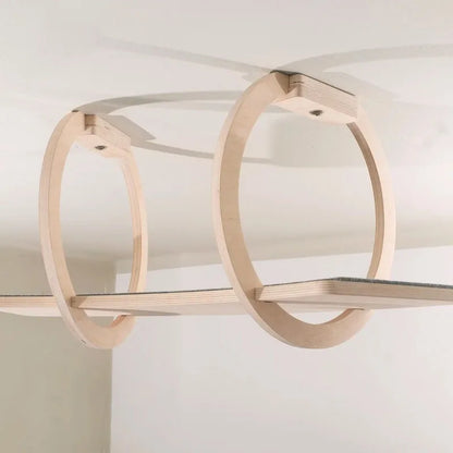 Krabpaal wanddesign met planken – Compact en praktisch