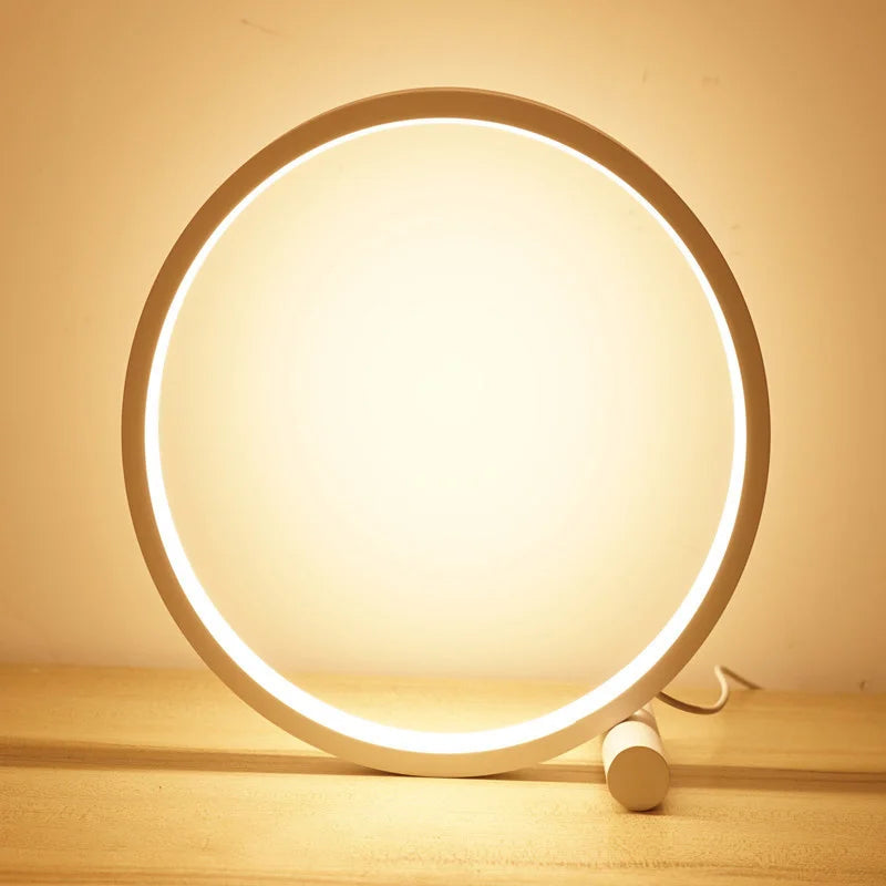 Lamp nachtkastje met opbergvak – Licht en ruimte in één