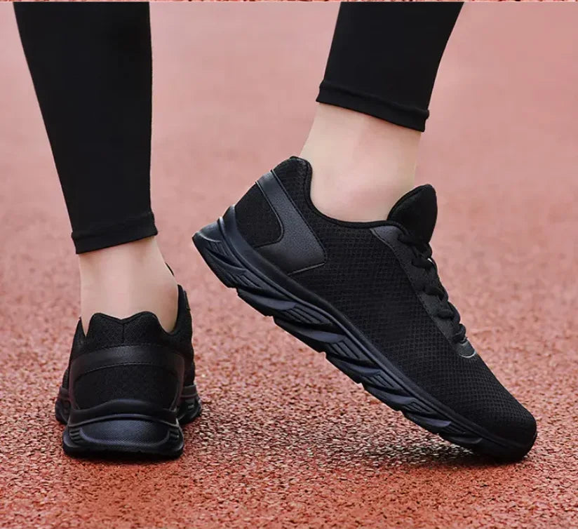 Herenschoenen met zomerse perforatie