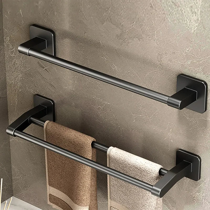 Badkamerrek met stangen voor handdoeken – Strak design