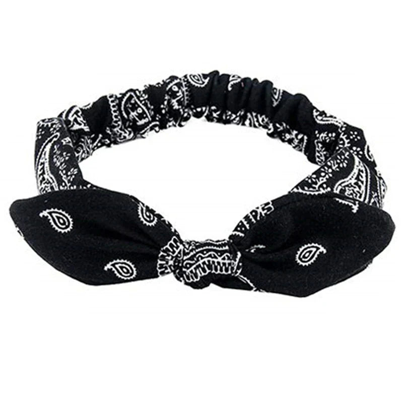 Grote scrunchie als modieus accessoire