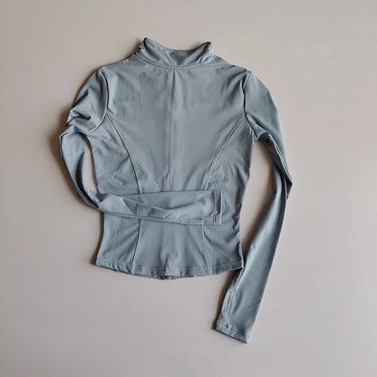 Kleurige yoga kleding voor creatieve flow