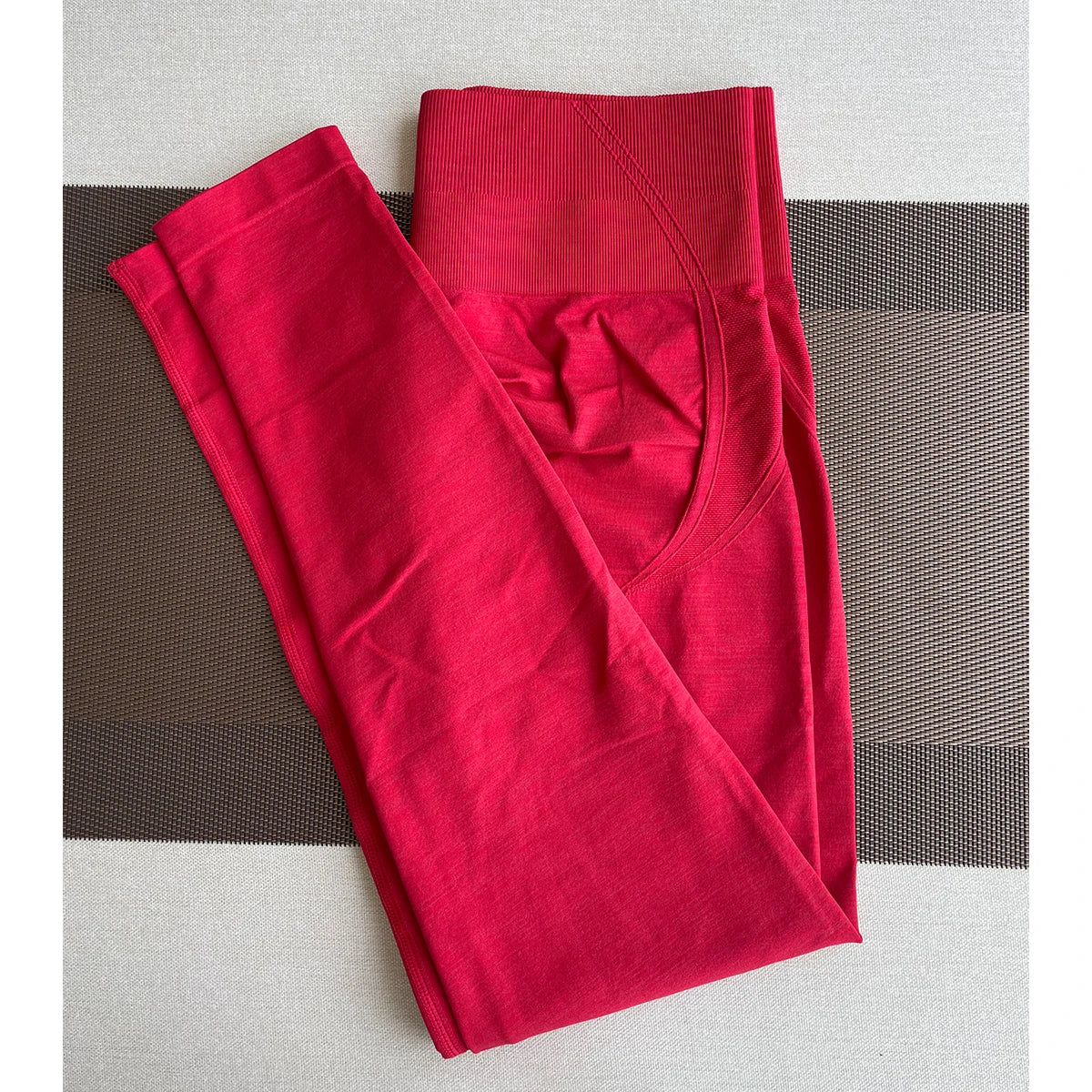 Hippe yoga kleding met kleurrijke prints