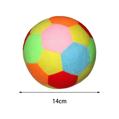 Straatvoetbal in opvallende kleuren