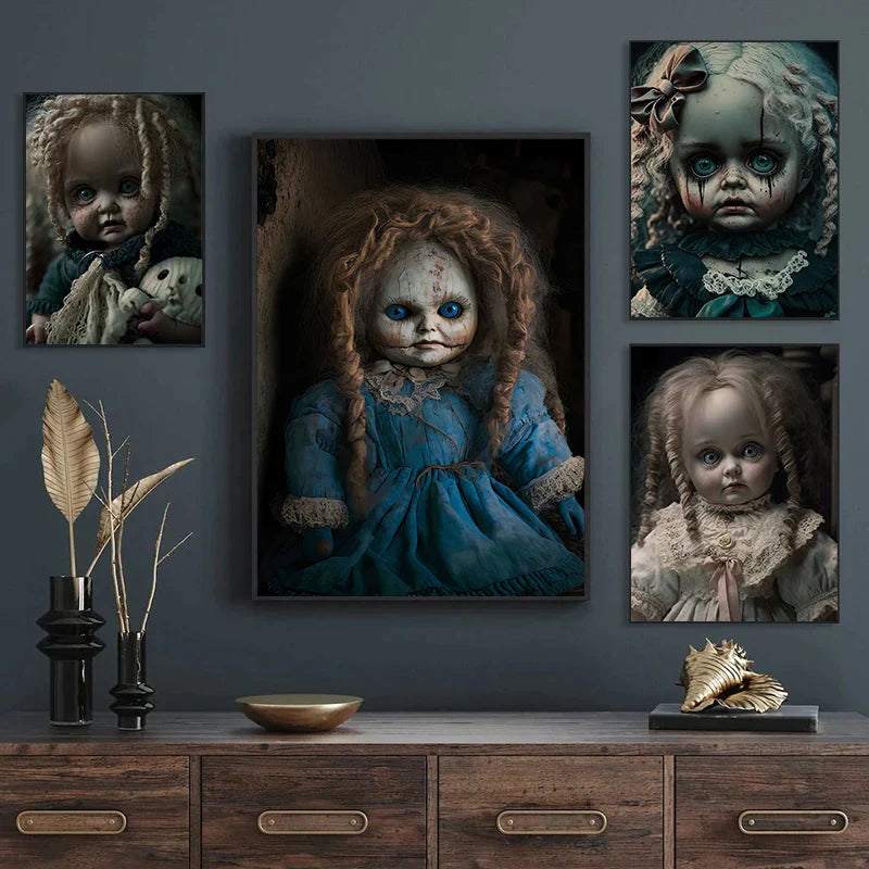 Posters met marmeren textuur en gouden accenten