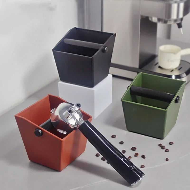 Keramische koffie accessoires met ambachtelijke charme