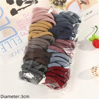 Haar accessoires met subtiele kleuraccenten
