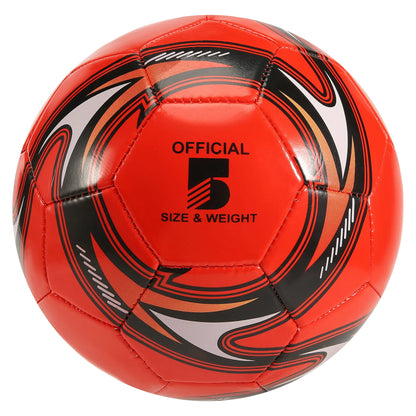 Voetbal met kleurrijk design voor goed zicht