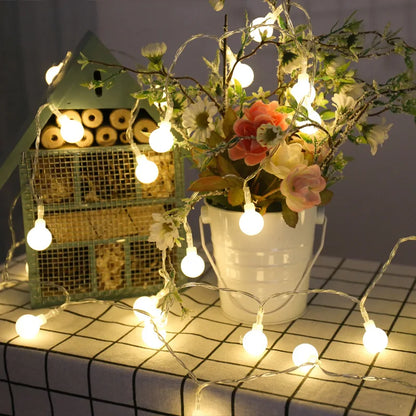 Lichtslingers binnen met houten decor – Natuurlijk en warm