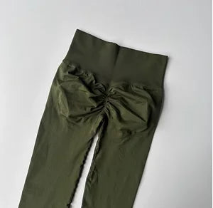 Yoga kleding met accent op de taille