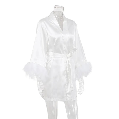 Ochtendjas voor dames met elegante pluimdetails - Perfect voor zomerse ochtenden