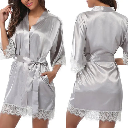 Ochtendjas voor dames - zijdezachte elegantie voor een ontspannen ochtend