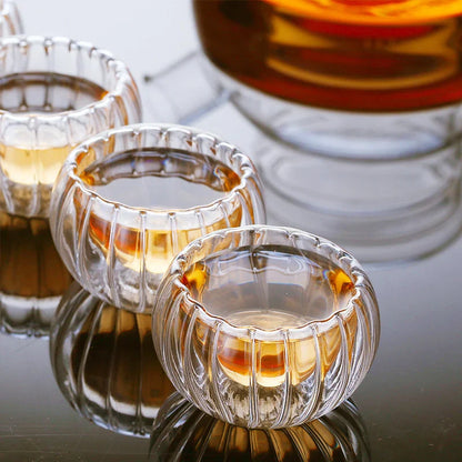 Duurzame theewaar van gerecycled glas