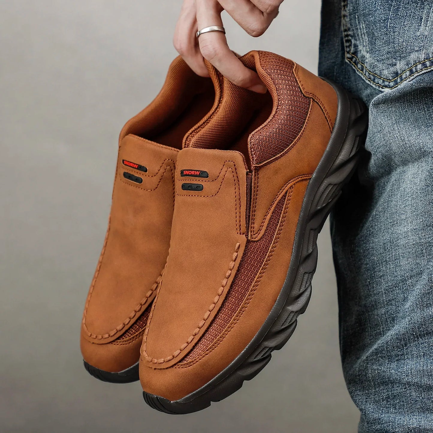 Lichte herensneakers voor warm zomerweer