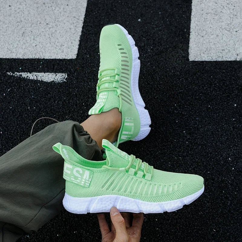 Sportieve mesh sneakers voor heren in de zomer
