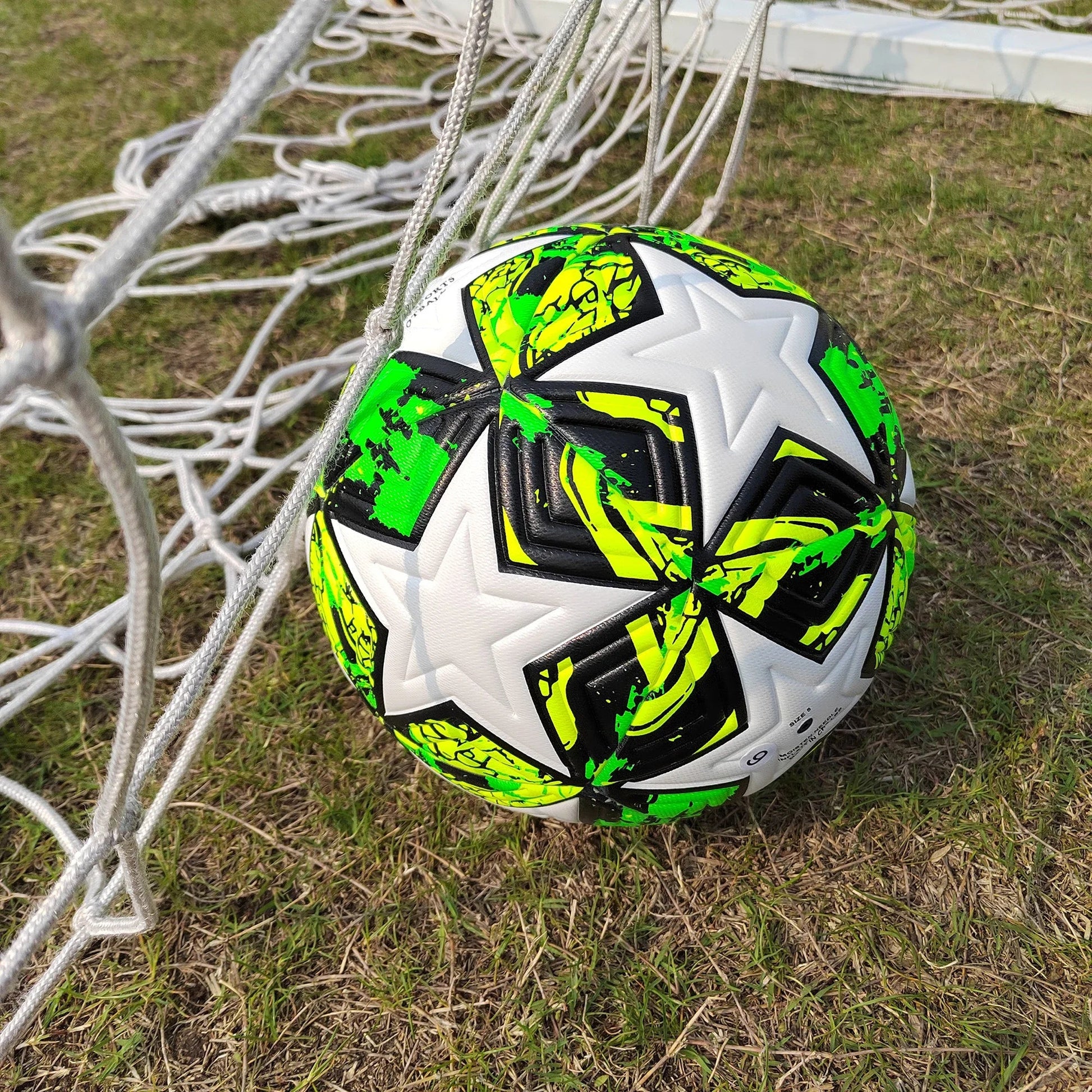 Slijtvaste voetbal met goed balgevoel