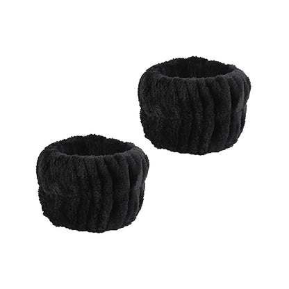 Minimalistische haar accessoires in goudkleur