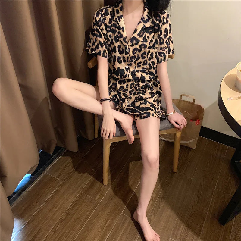 Dames pyjama Wibra met vrolijke prints