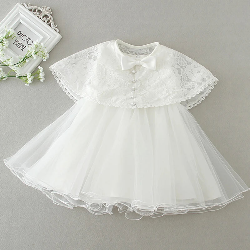 Schattige babykleertjes met speelse details