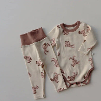 Babykleding meisjes met bloemenprints en zachte stoffen