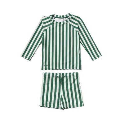 Modebewuste meisjes kleding in trendy kleuren