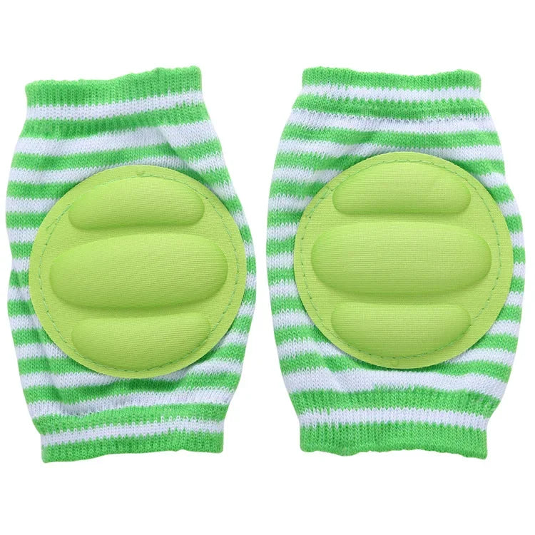 Schattige babykleertjes in pastelkleuren