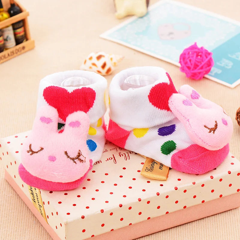 Babykleding meisjes in trendy kleuren en patronen