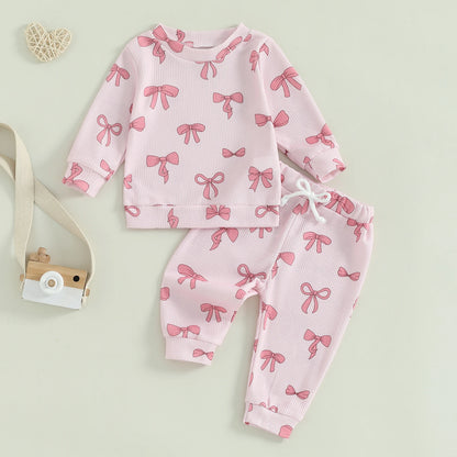 Schattige babykleertjes met schattige details