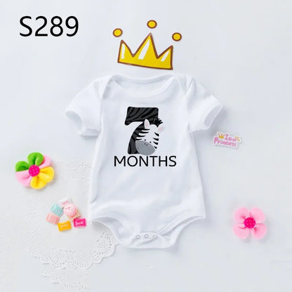 Vind de juiste babykleding maten voor snelle groei