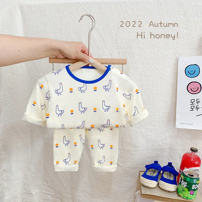 Meisjes kleding met glitters en strikken