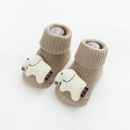 Babykleding meisjes in trendy kleuren en patronen
