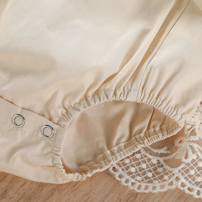 Seizoensaanbiedingen op babykleding sale