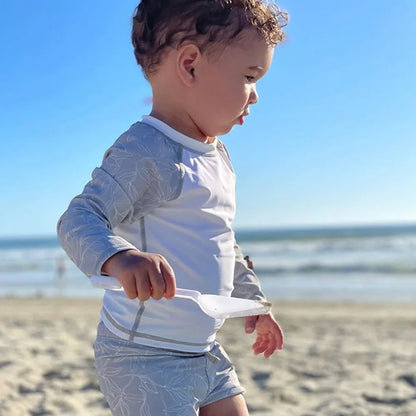 Meisjes kleding in klassieke en trendy designs
