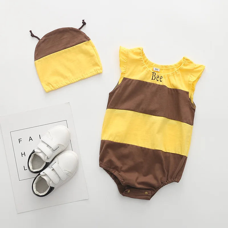 Schattige babykleertjes in pastelkleuren