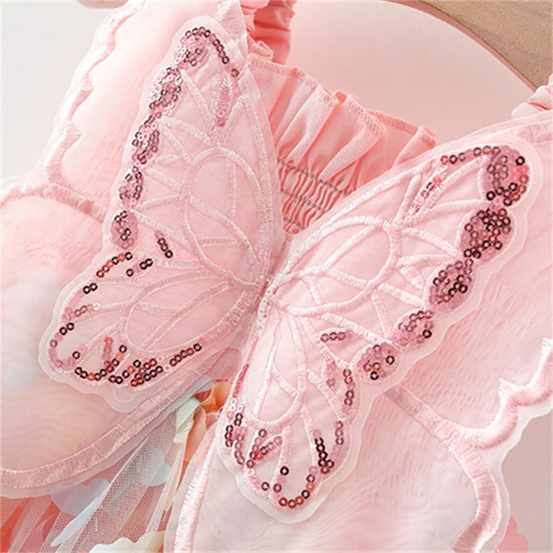 Stoere meisjes kleding met een sportieve touch