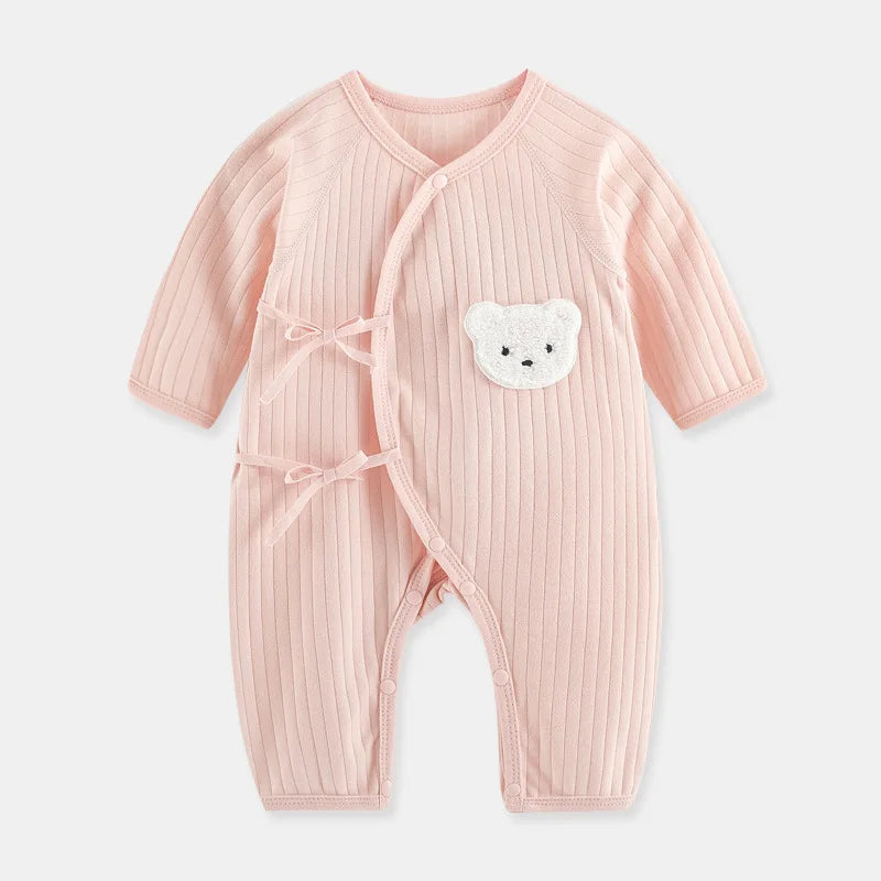 Schattige babykleertjes met schattige details