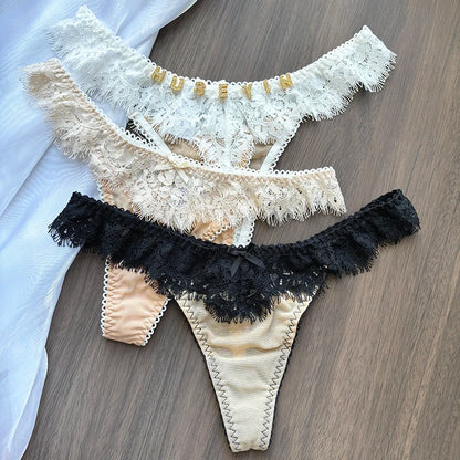 Gepersonaliseerde string set – Maak je lingerielade uniek