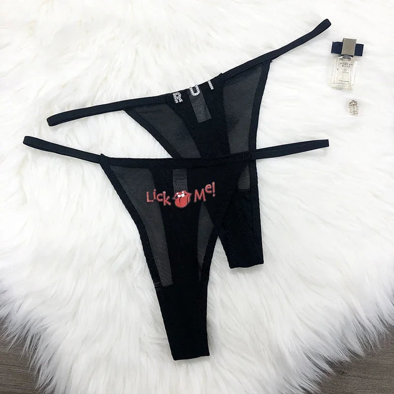 Lingerieset met naam – Gepersonaliseerde string en bijpassende bh