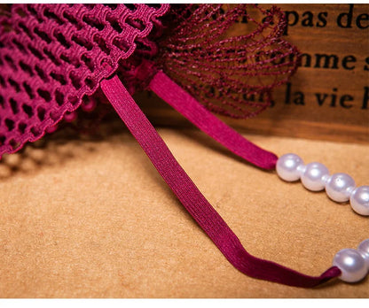 String in satijnen uitvoering met naam – Luxe en zacht