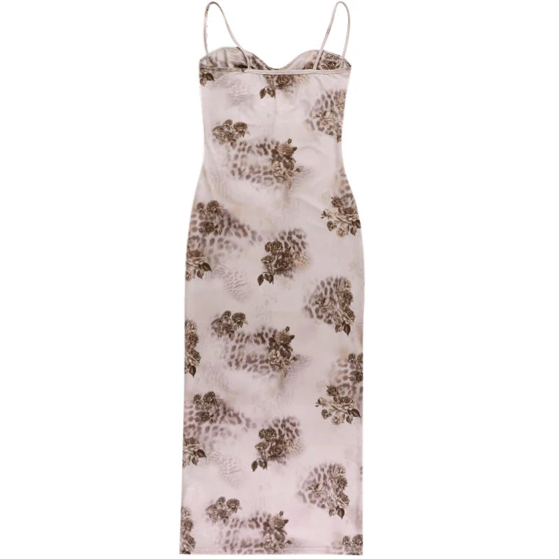 Pastel jurk met een vrouwelijke snit