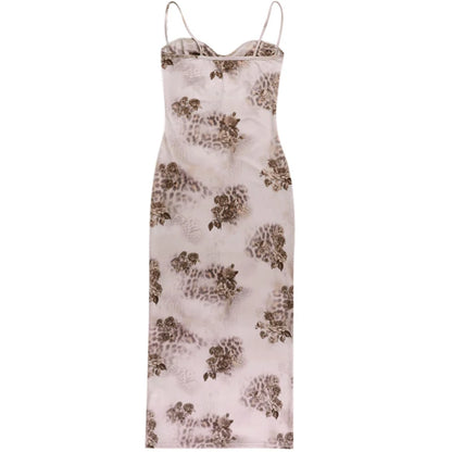 Pastel jurk met een vrouwelijke snit
