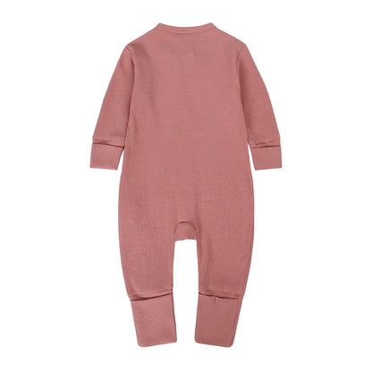 Babykleding jongen in stoere en zachte stoffen