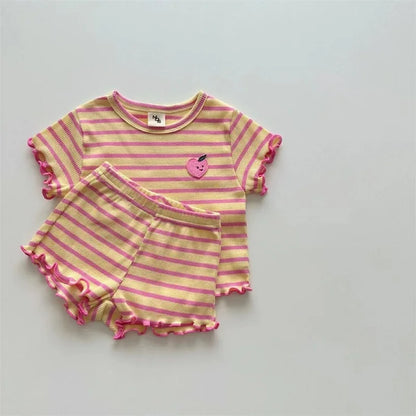Babykleding jongen in stoere en zachte stoffen