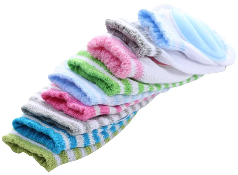 Sportieve en casual babykleding jongen voor actieve baby's