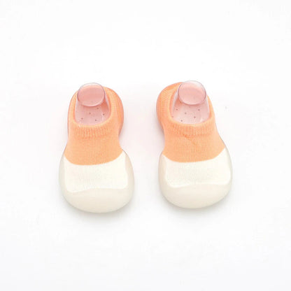 Schattige babykleertjes voor newborns en peuters