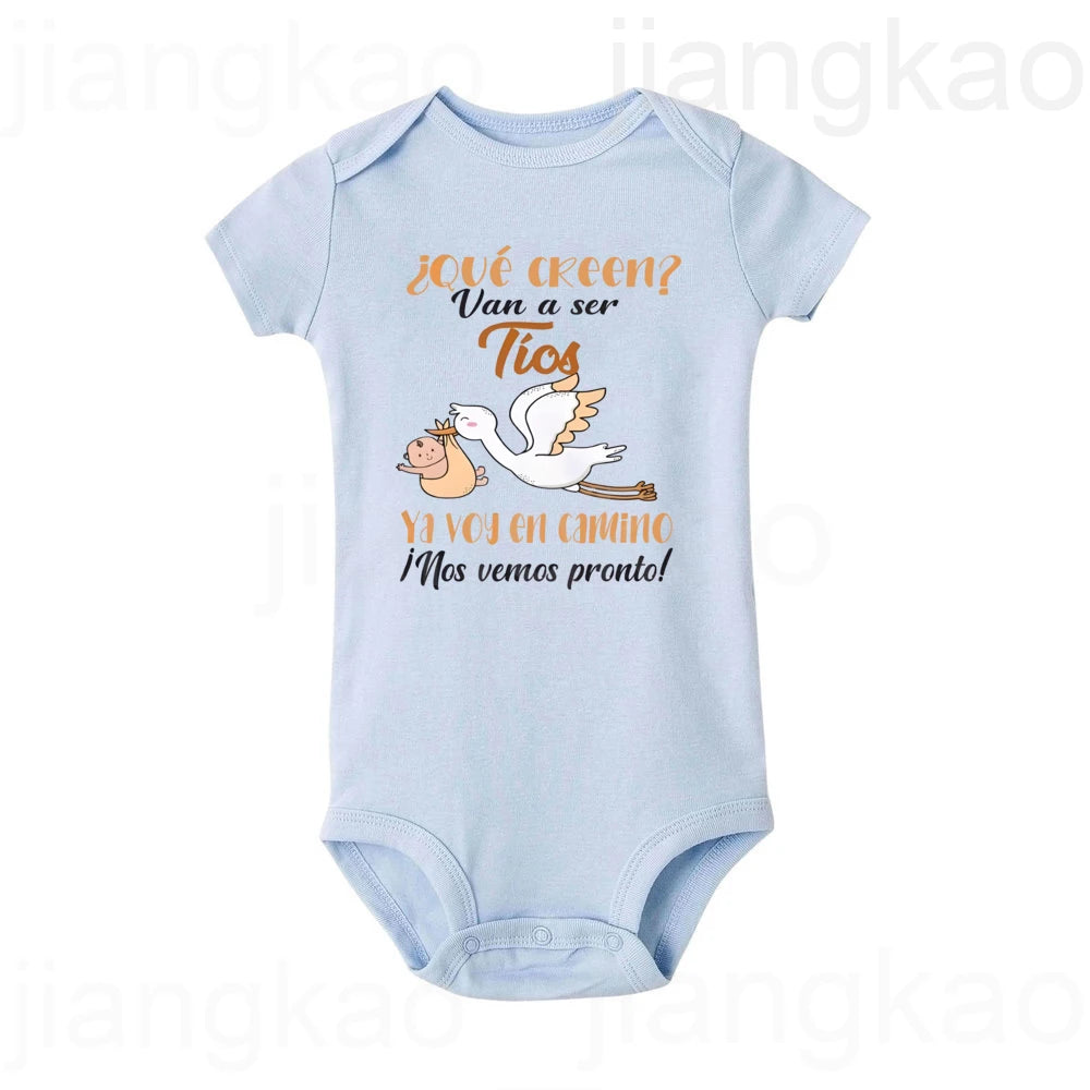 Schattige babykleertjes met speelse details