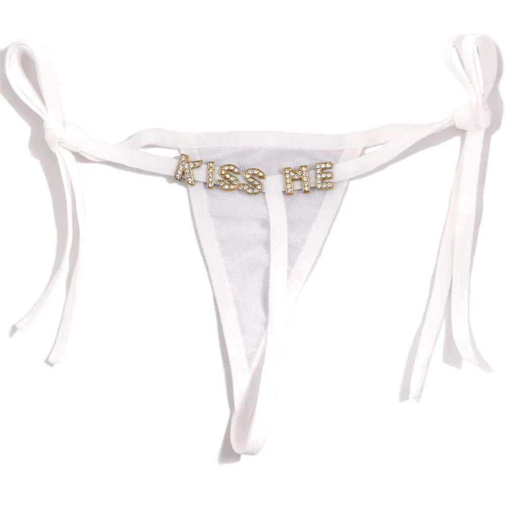 Lingerie met naam – Elegante en op maat gemaakte string