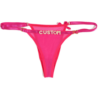 Satijnen string met naam – Luxe en sensuele lingerie